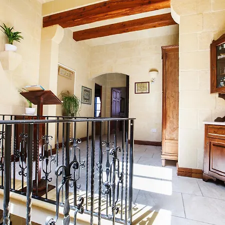 L'ghorfa Bed & Breakfast 4*