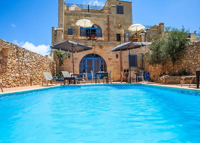 Oda ve Kahvaltı L'ghorfa 4*